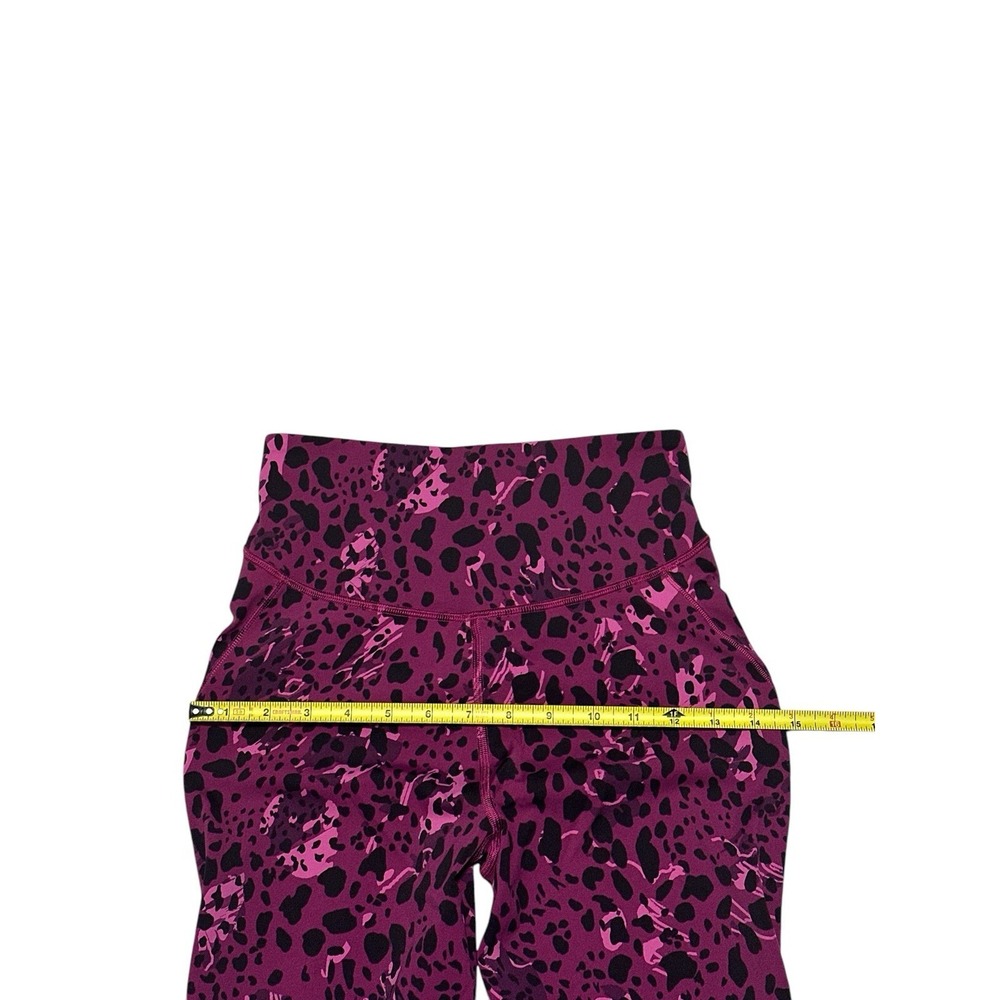 Lululemon Cheetah Camo Women's High Rise Crop Leggings Magenta Purple/Pink Size6 - Picture 10 of 12